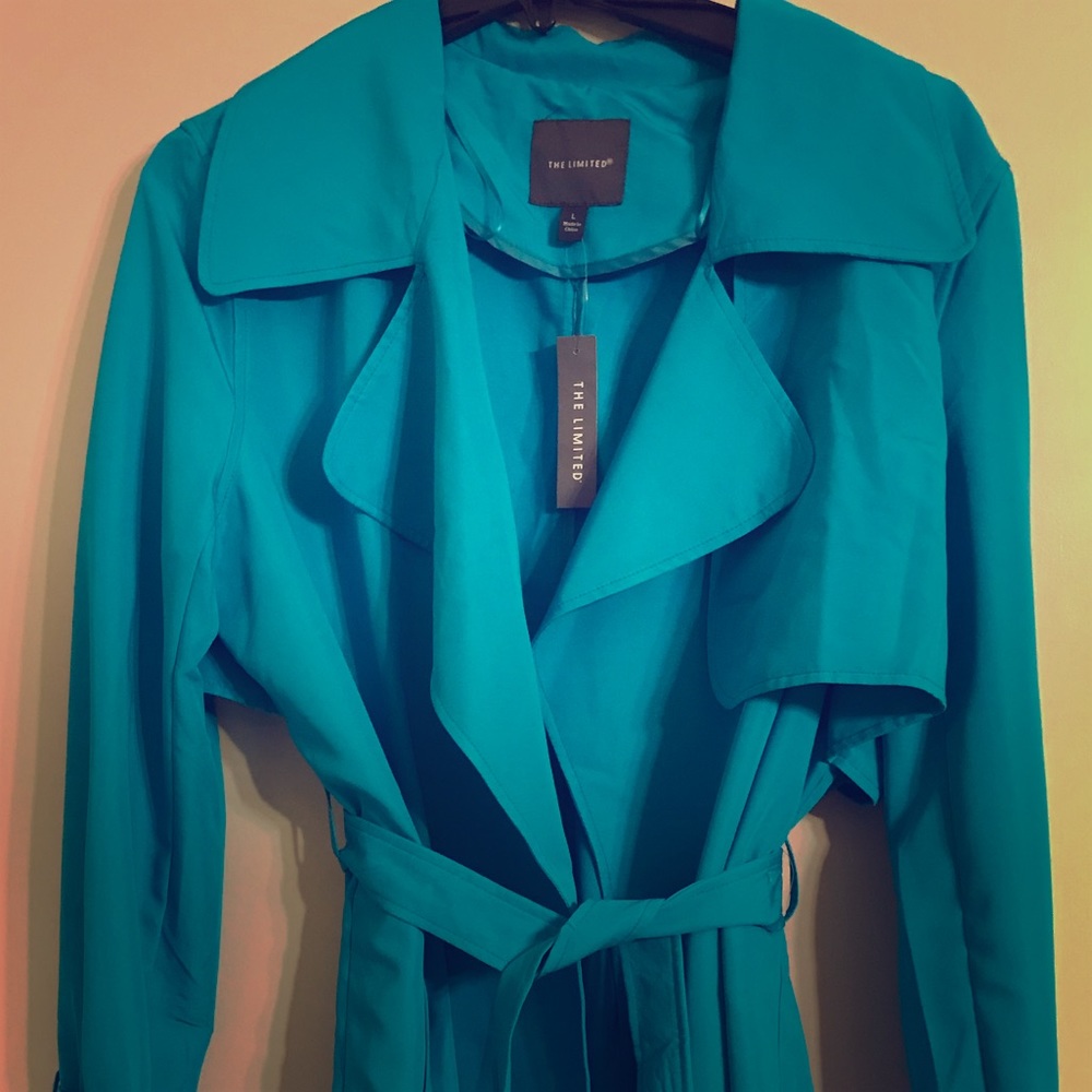 Turquoise blue trench coat w belt.